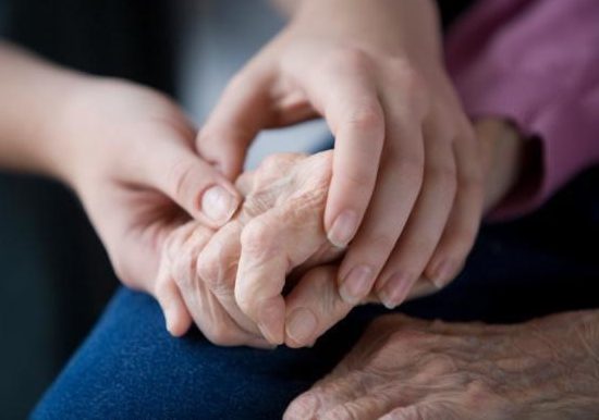 Perdita del controllo motorio da neurodegenerazione di Parkinson