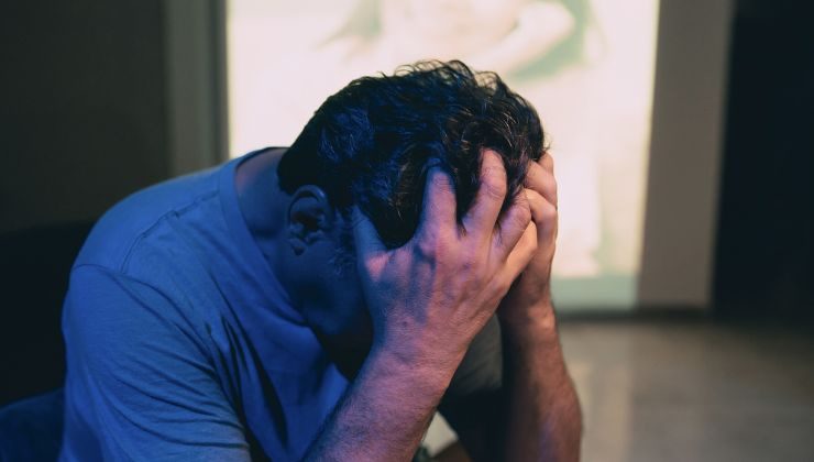 La depressione può essere non solo una conseguenza, ma anche la causa dell'acufene