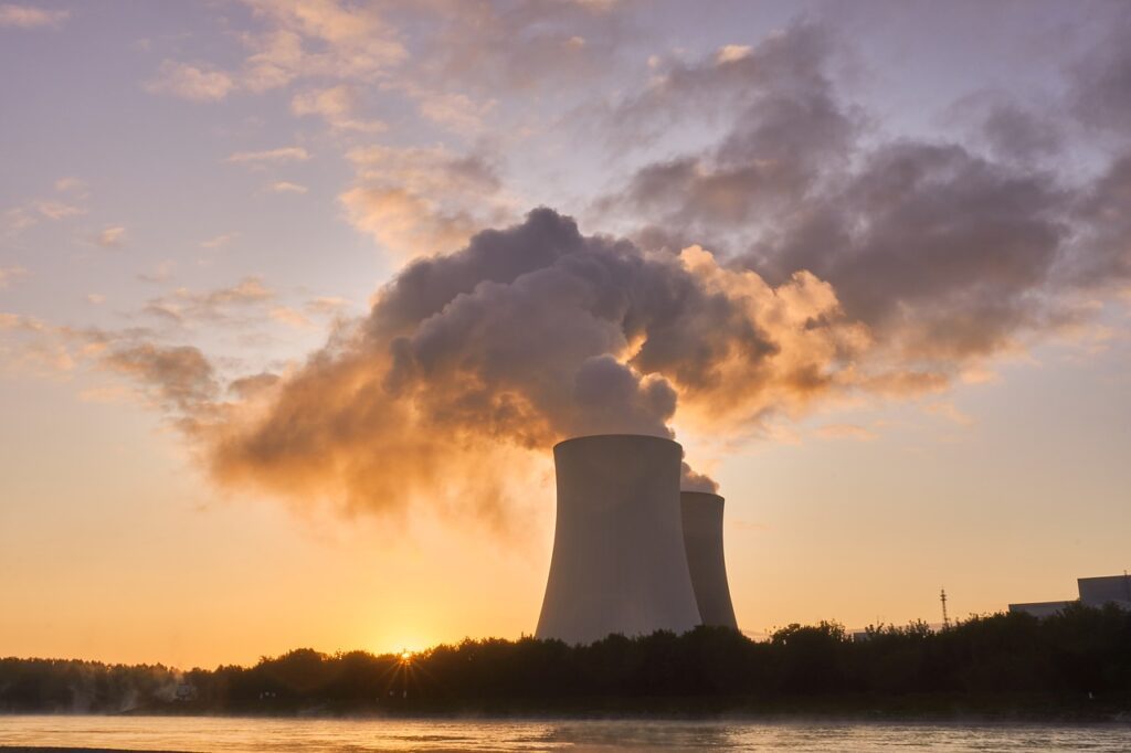 Centrale nucleare in cui può trovare applicazione l'attinio