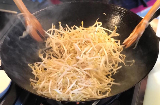 Come mangiare i germogli di soia: idee e abbinamenti