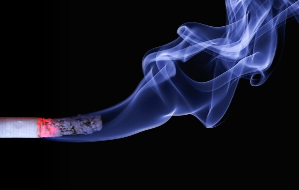 Allenarsi e fumare: gli effetti del fumo sull’attività fisica
