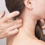 Rimedi per cervicale: prevenzione e trattamento naturale