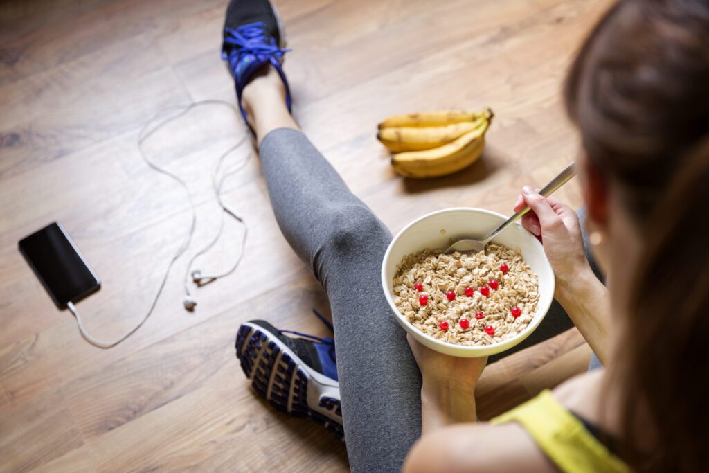 Allenarsi Senza Mangiare: Benefici e Rischi