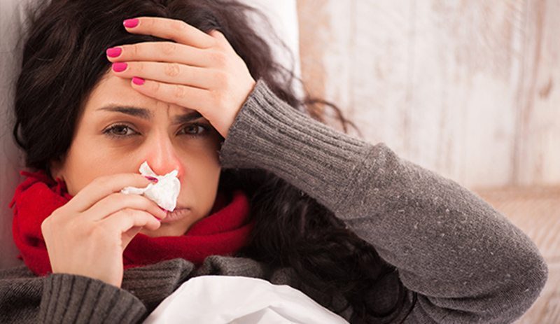 Influenza con Dolori Articolari: Cause, Sintomi e Rimedi