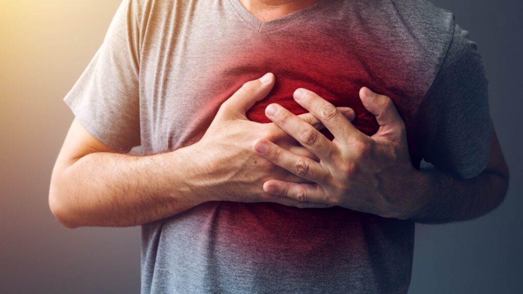 Dolore al Petto di Notte: Cause e Cosa Fare
