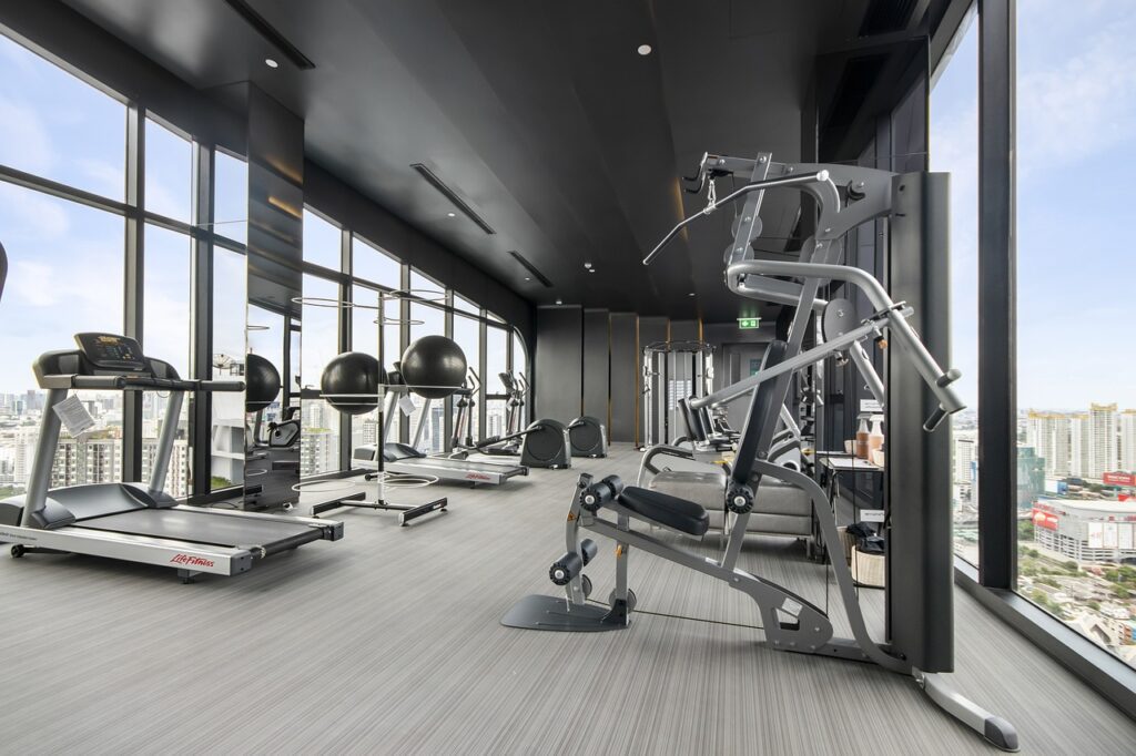 Allenarsi bene in palestra: consigli per un allenamento efficace
