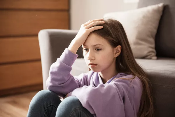 Ansia nei Bambini di 9 Anni: Cause, Sintomi e Come Aiutarli