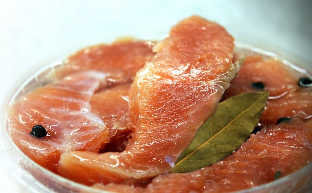 Alimentazione keto: benefici, rischi e consigli