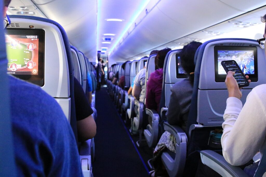 Attacchi di panico in aereo: come gestirli