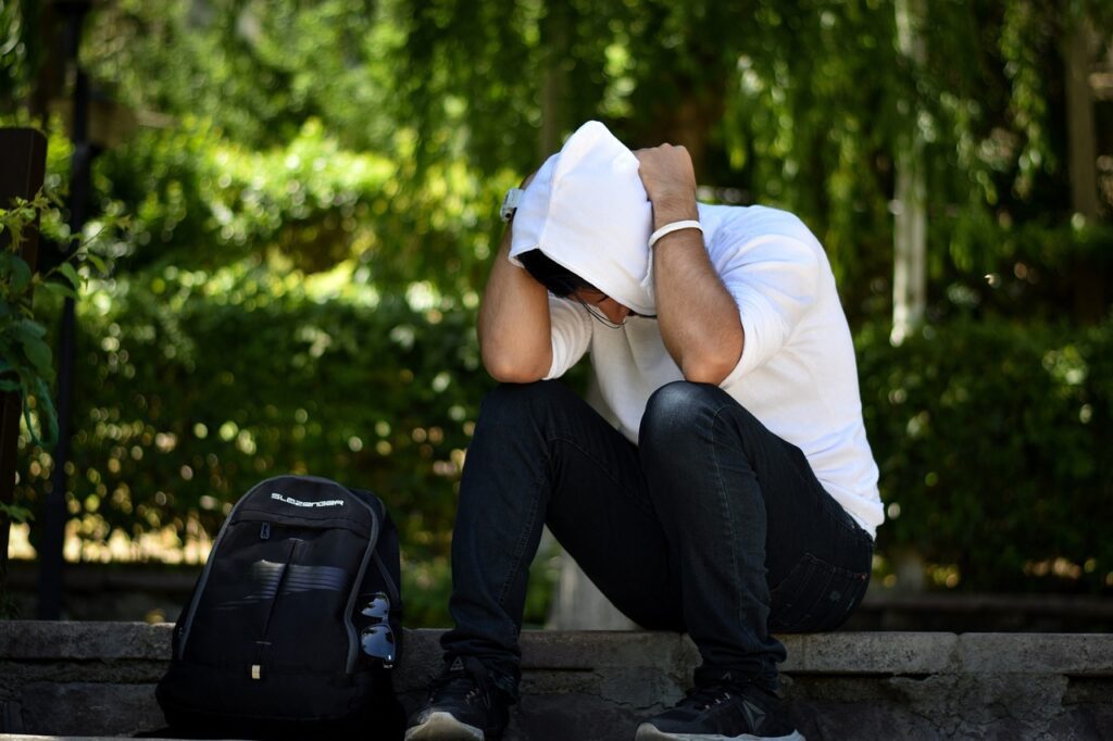 Depressione nei giovani: cause, sintomi e strategie per affrontarla