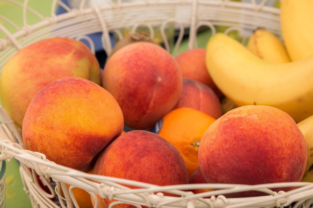 Quanta frutta mangiare al giorno: linee guida e consigli