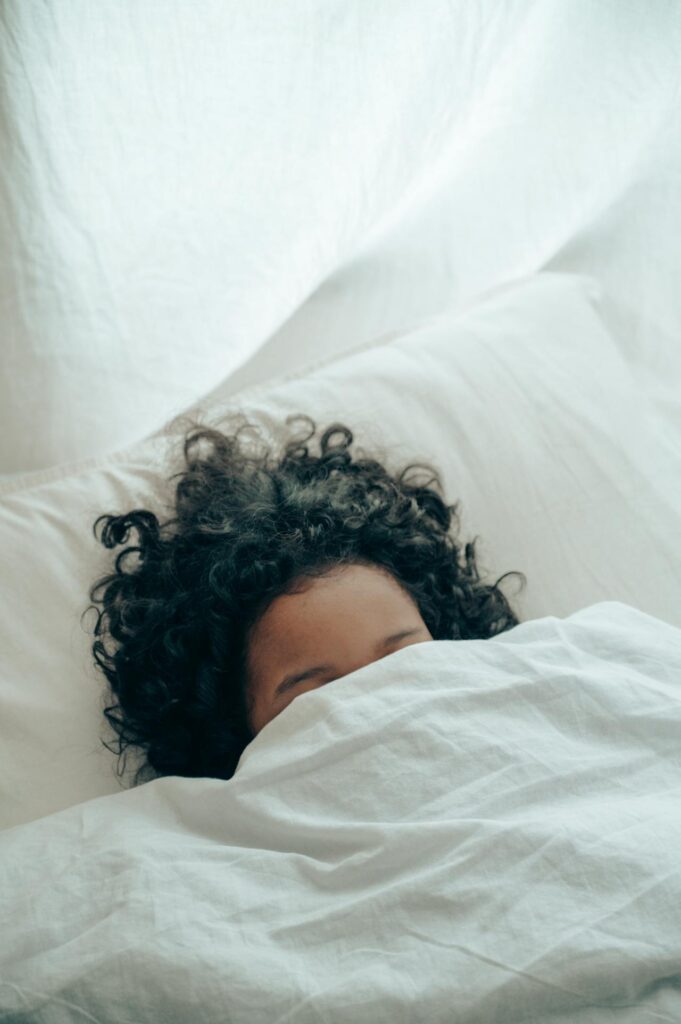Sonno non ristoratore: cause, conseguenze e soluzioni