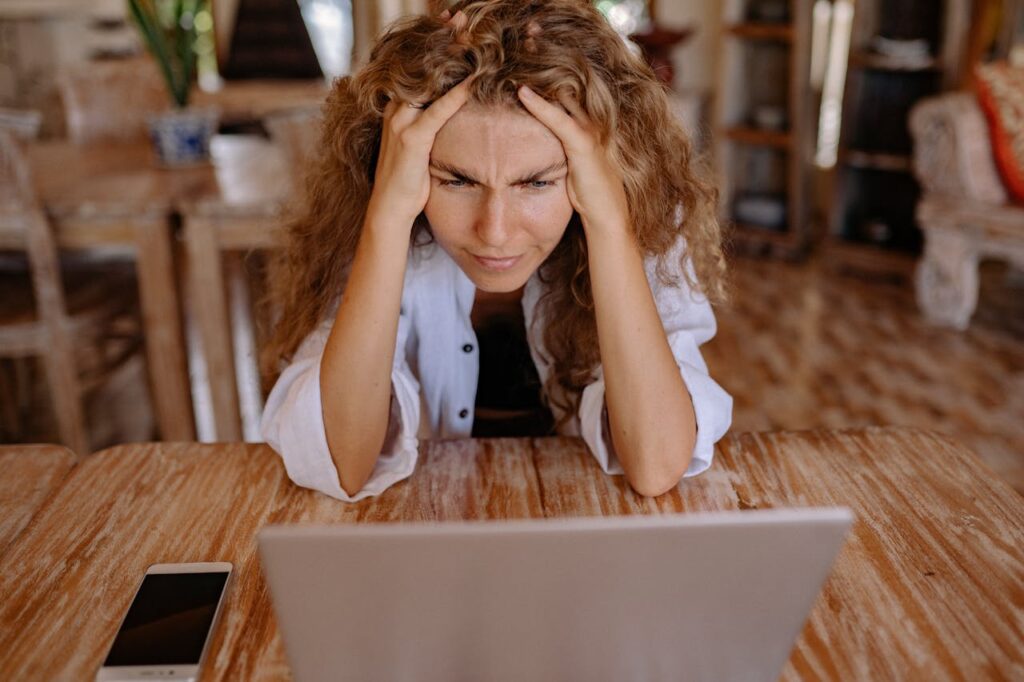 Stress nervoso: cause, sintomi e rimedi per ritrovare l'equilibrio