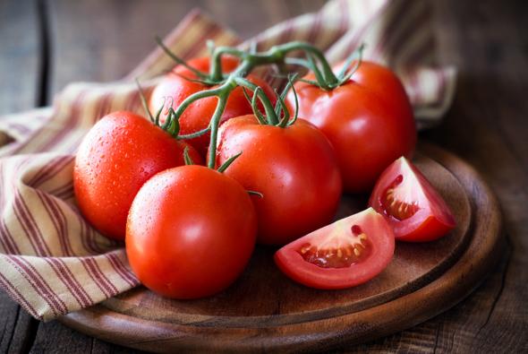 Cosa non mangiare con i pomodori?