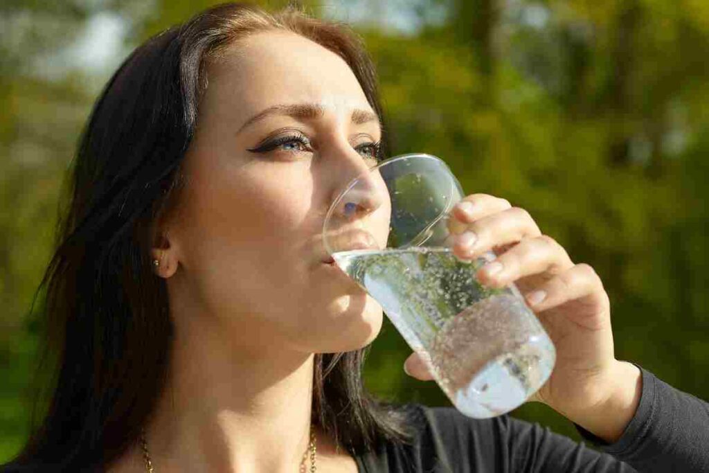 Acqua frizzante e perdita di peso