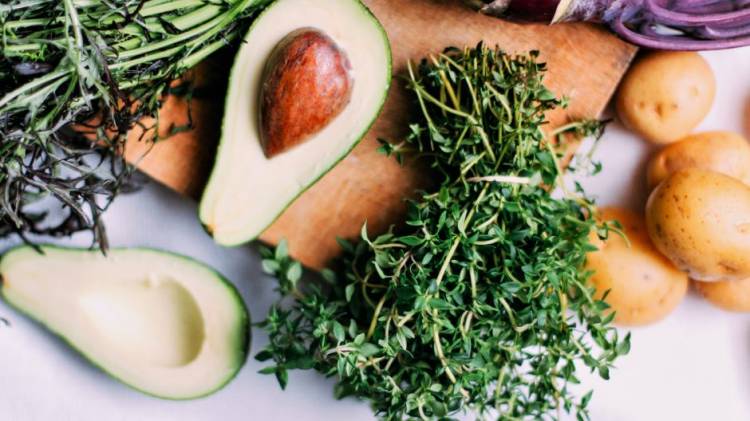 Dieta ricca di fibre e impatto sulla salute digestiva