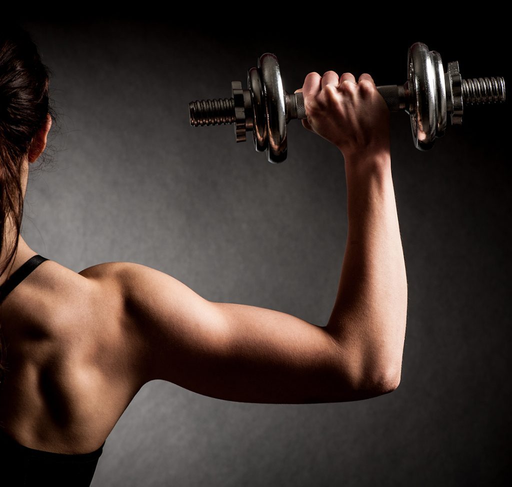 Benefici dell'Allenamento con i Pesi per Donne