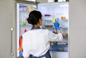 come pulire il frigorifero all'interno