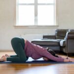 Come fare yoga a casa anche se sei principiante