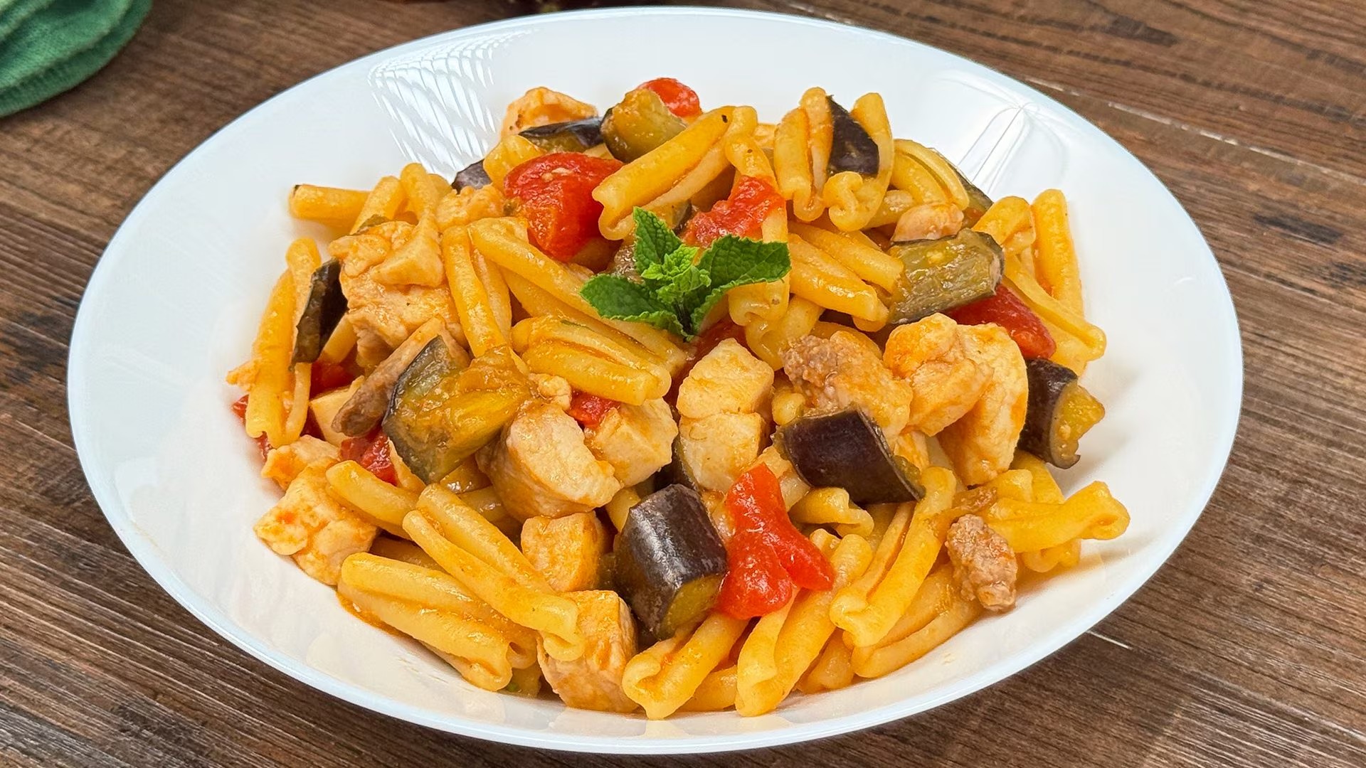 Pasta con pesce spada e melanzane: consigli di preparazione