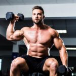 Esercizi per potenziare pettorali e gambe allo stesso tempo