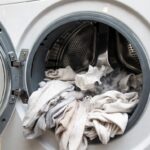 Cosa succede se metto un fazzoletto in lavatrice?