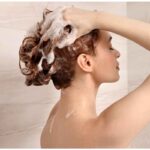 cosa succede se lavi i capelli una volta a settimana