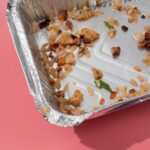 errore riciclo vaschette d'alluminio sporche di cibo