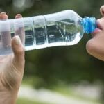 sicurezza di bere l'acqua in bottiglia