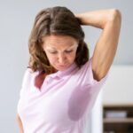 trucco per evitare di sudare in estate