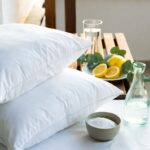 3 modi per rinfrescare i cuscini vecchi usando rimedi naturali
