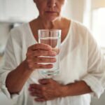 Bruciore allo stomaco dopo aver bevuto acqua?