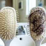 Come igienizzare le spazzole per capelli piene di polvere e residui di lacca