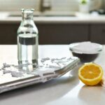 Come pulire la piastra del ferro da stiro da calcare