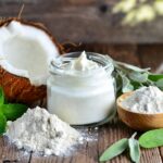 Dentifricio fatto in casa con sostanze naturali ed economiche
