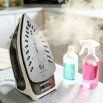 Ferro da stiro che perde acqua sporca? La guida per decalcificare i condotti interni