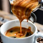 Il trucco dello chef per fare una crema di caffè densa come quella del bar in soli 2 minuti