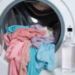 Il trucco dello shampoo per bambini per lavare i capi delicati in lavatrice senza rovinarli