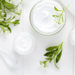 Perché dovresti fare attenzione agli ingredienti dei tuoi prodotti di bellezza (i siliconi da evitare)