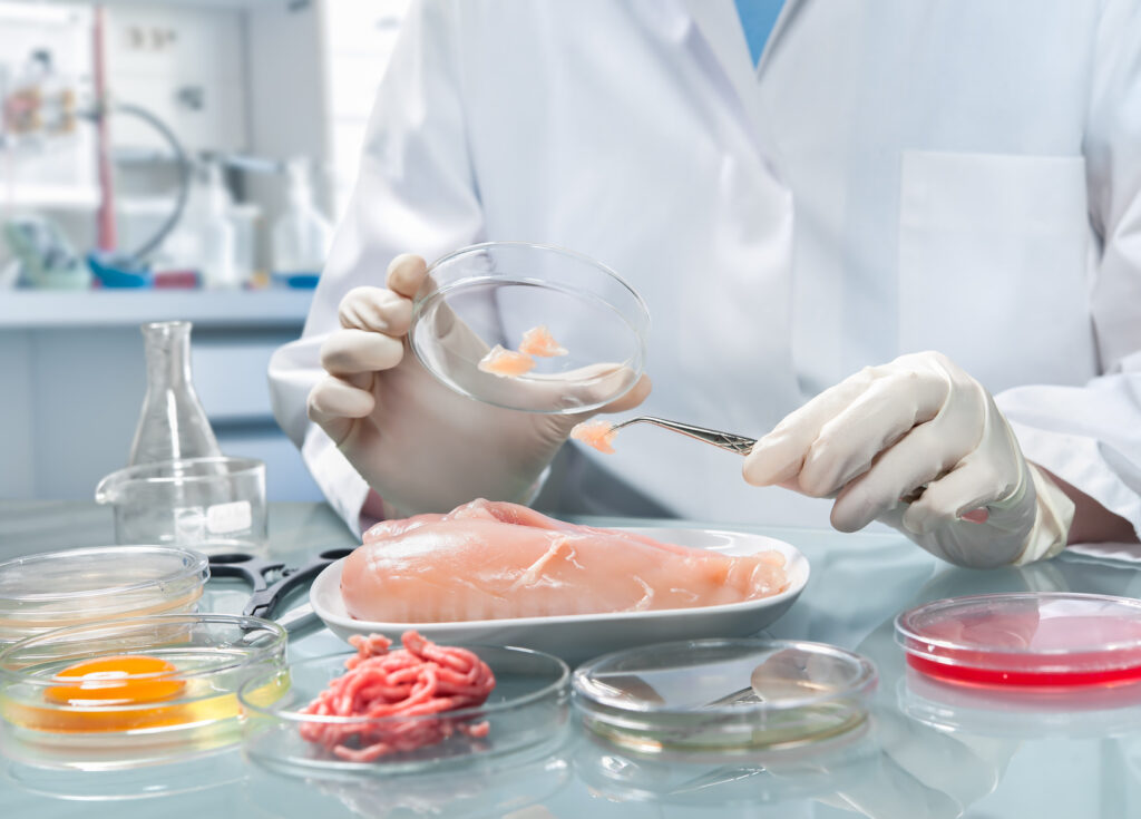 Microbiologia nei grandi laboratori di produzioni alimentari